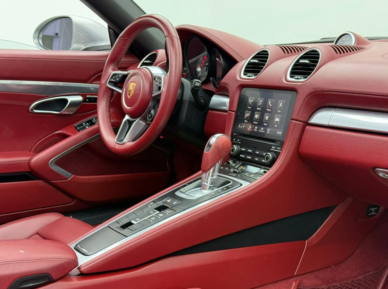 Porsche 718 Boxster S 2.5L A/T  2019 Porsche 718 Boxster S ,Warranty March/2026 ,Full Porsche Service History ,Excellent