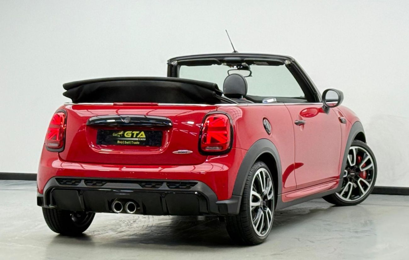 Mini Cooper 2024 Mini Cooper JCW, 2026 Mini Warranty + Service Pack, Very Low Km, Fully Loaded, GCC