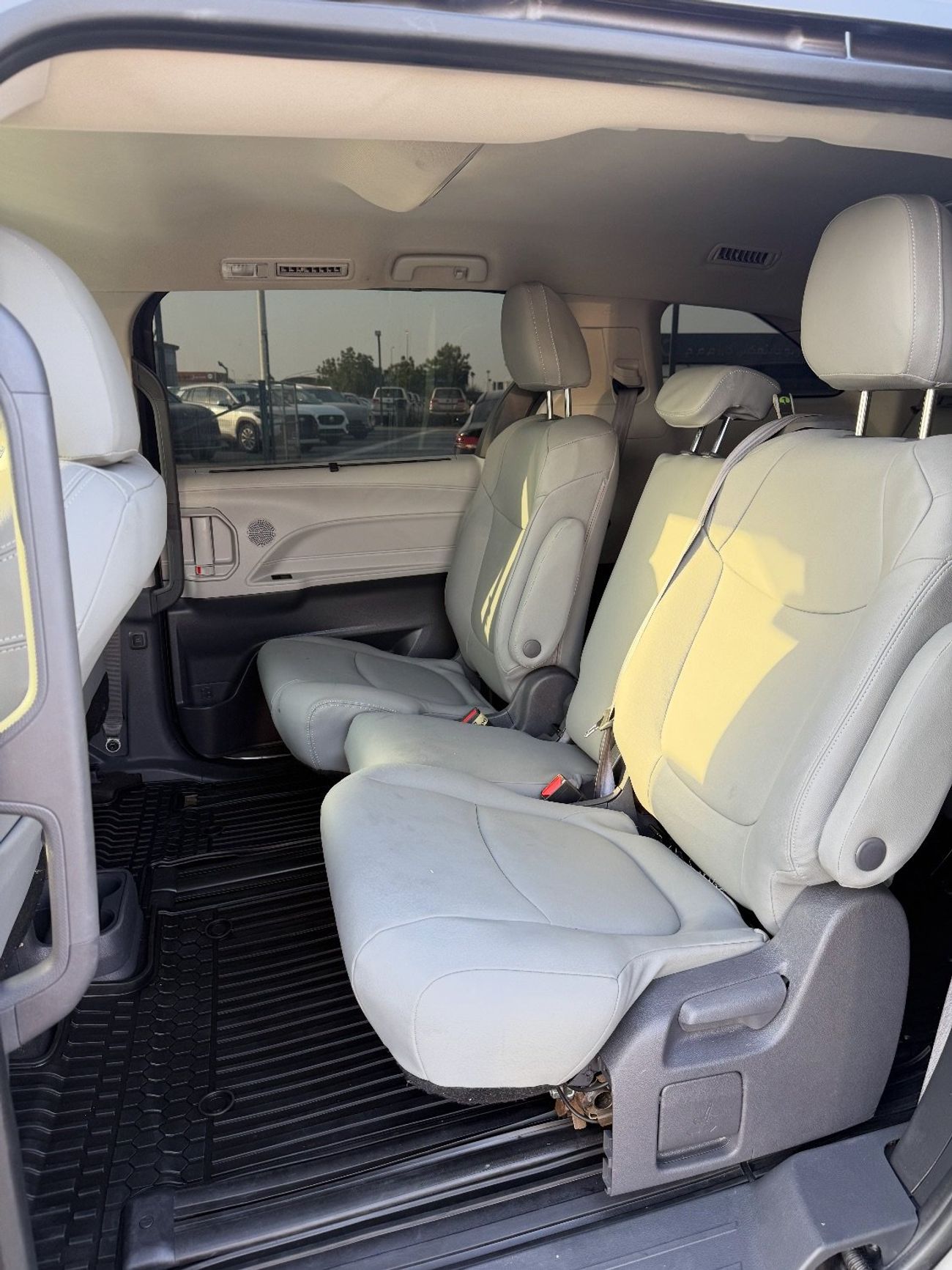 تويوتا سيينا 2021 TOYOTA SIENNA LE HYBRID IMPORTED FROM USA