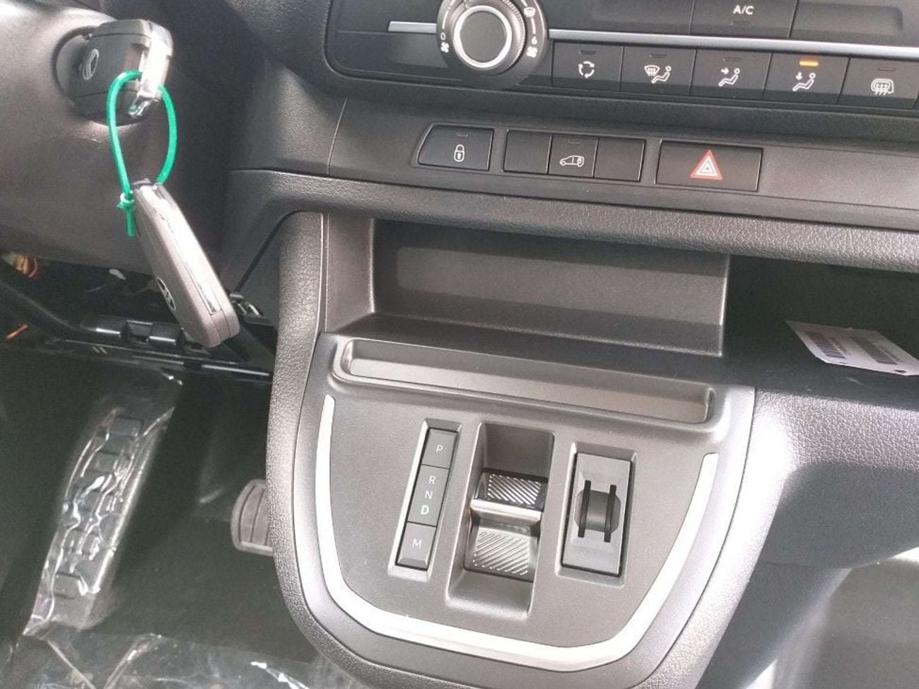 سيتروين جمبي Citroën Jumpy Cargo Van 2026 – فان تجاري ديزل 2.0 لتر (أوتوماتيك)