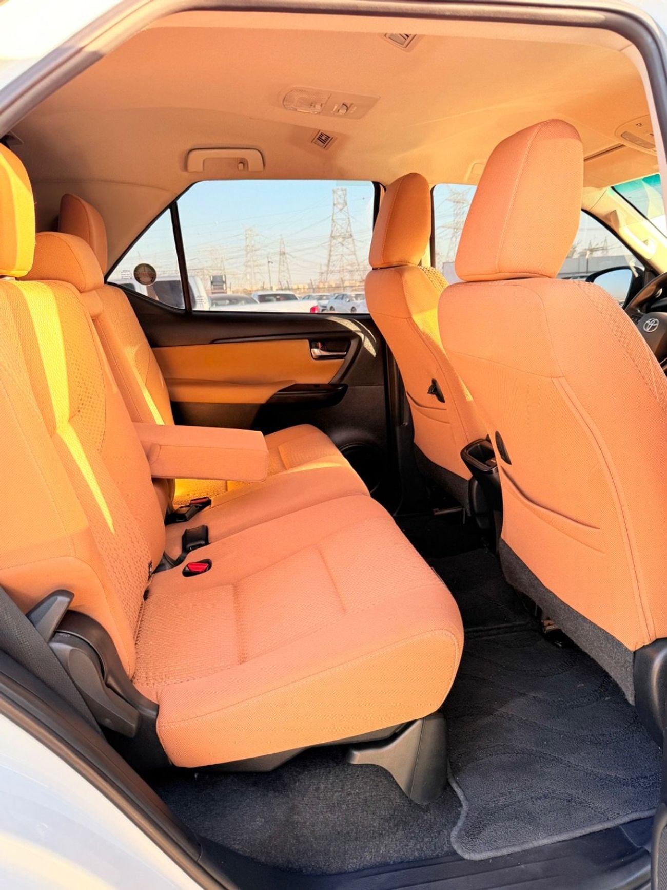 تويوتا فورتونر EXR 2.7L (164 HP)