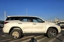 Toyota Fortuner Toyota Fortuner 2.7l Petrol A/T  RWD SUV Gcc 5Doors White Color 2026 Model