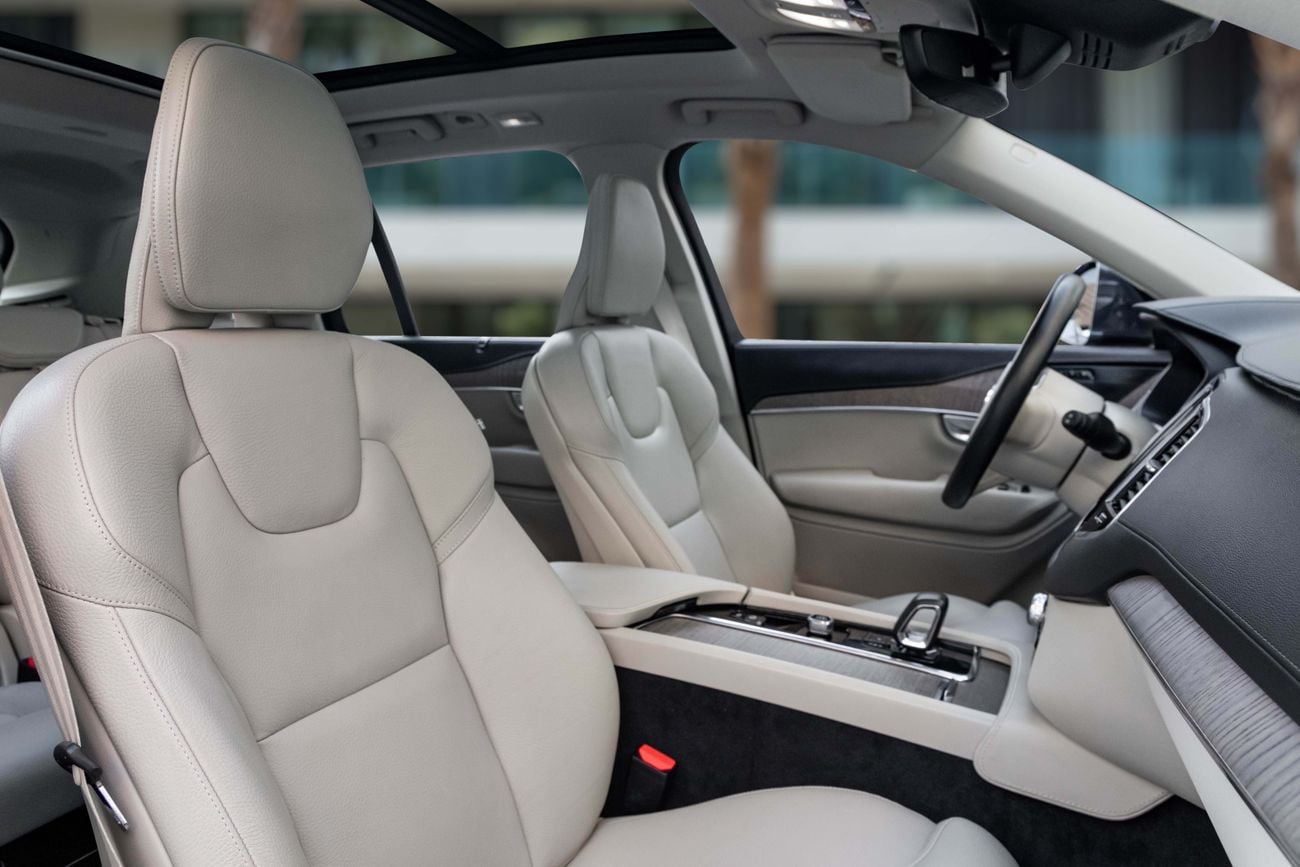 Volvo XC90 XC90 B5 Plus Bright | 2,742 P.M | 0% Downpayment | AGENCY WARRANTY