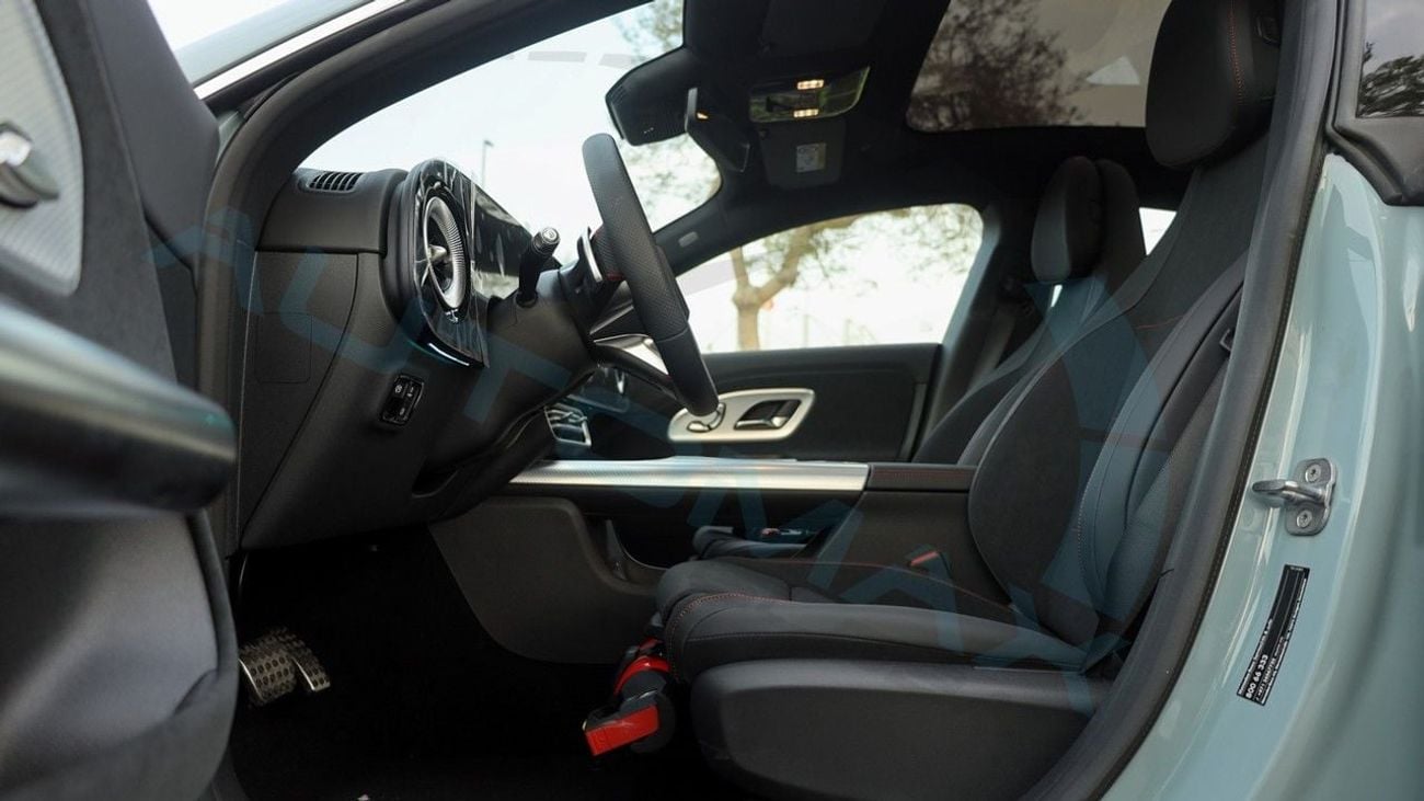 Mercedes Benz CLA 200 AMG Coupe EQ Boost 1.5T FWD GCC 2027 With 2 Years Unlimited Mileage Warranty @Official Dealer