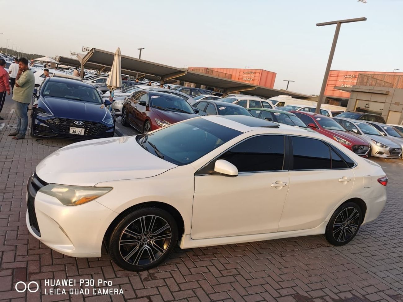 Toyota Camry GL 2.5L in excellent condition and requires no expenses