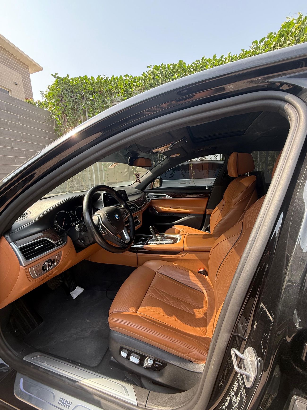 بي أم دبليو 750Li