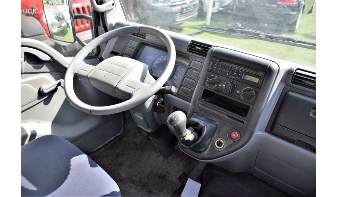 Mitsubishi Canter PERFECT FOR TRANSPORTING! Mitsubishi CANTER 2013 Model!! in White Color! GCC Specs