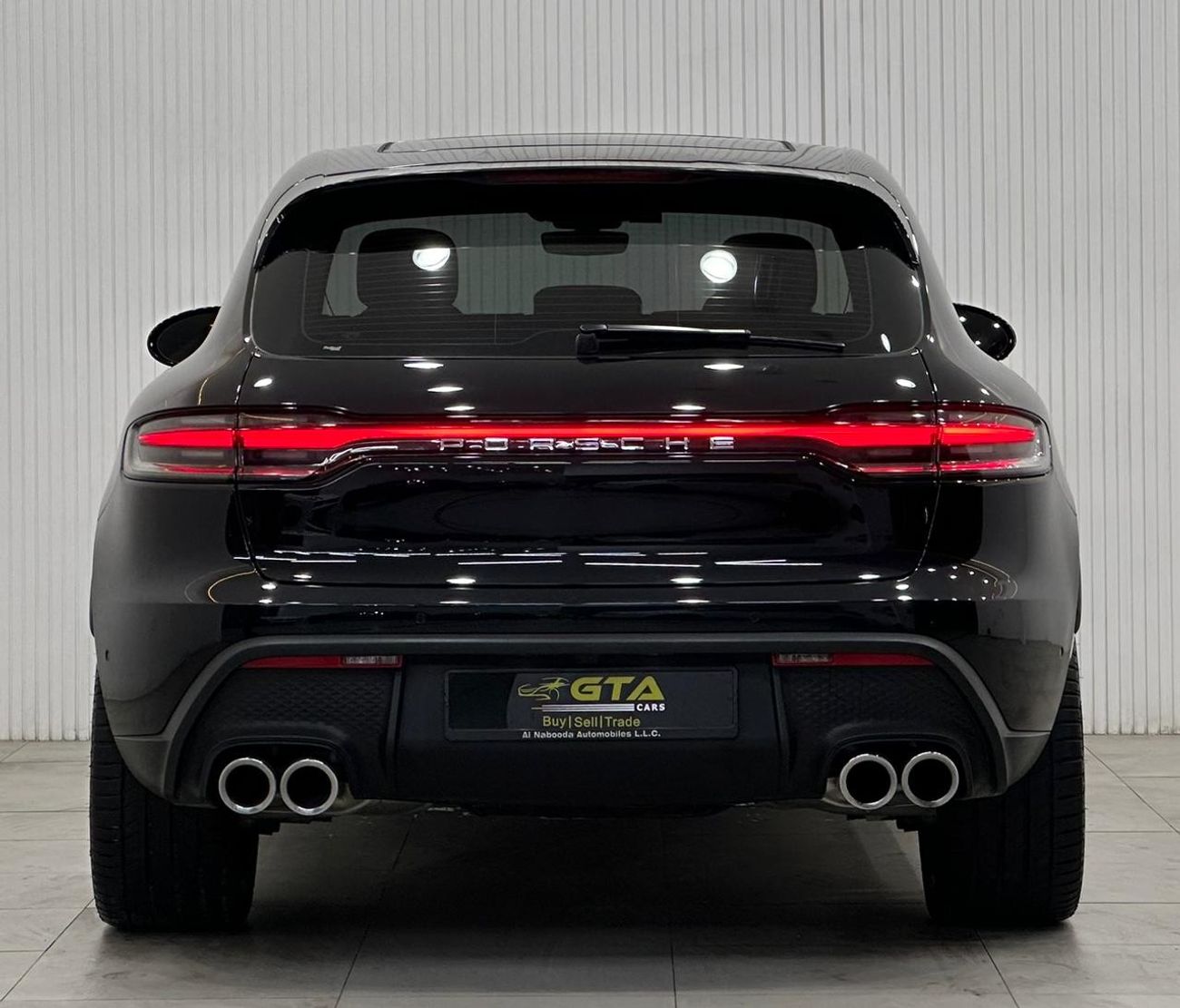 بورش ماكان Std 2022 Porsche Macan, February 2025 Porsche Warranty, Full Porsche Service History, Low Kms, GCC