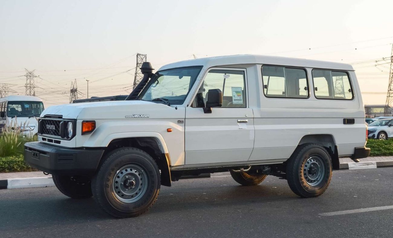 Toyota Land Cruiser 70 LC78 Hardtop 3 Doors Long , M/T , 4.0L Petrol V6 Two Tank 2025 Model