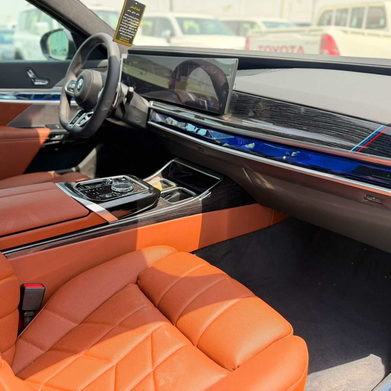 BMW 735i MASTERCLASS M SPORT PACKAGE