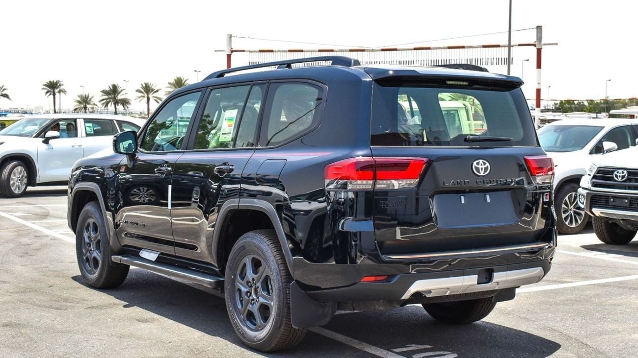 تويوتا لاند كروزر ECT0030 - TLC300 GR Sport - 3.3L Diesel Auto Black