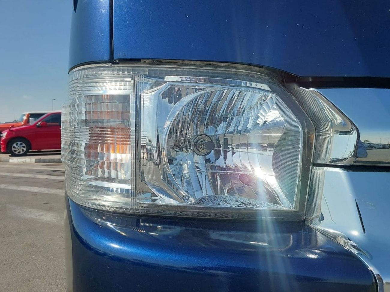 تويوتا هاياس TOYOTA HIACE VAN RHD 2015 MODEL 3.0 L DIESEL AUTOMATIC(PM16253)