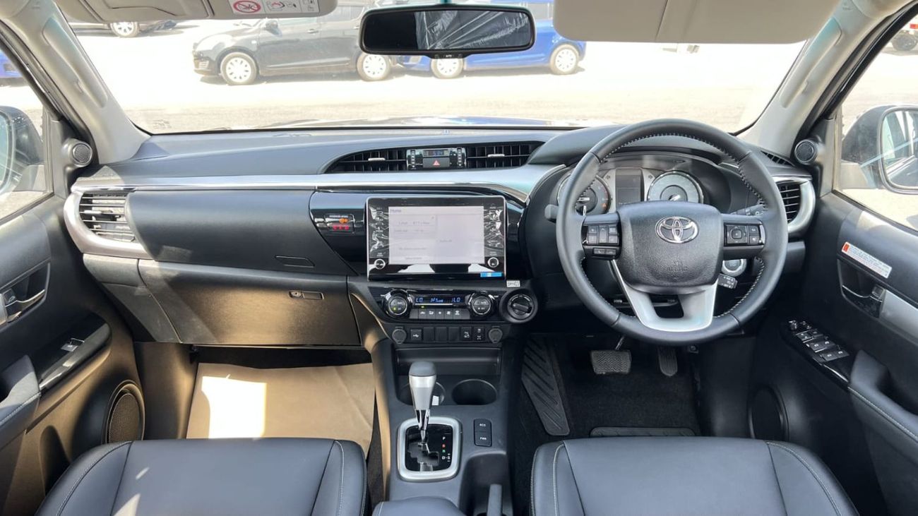 تويوتا هيلوكس S GLX 2.8L 4WD A/T