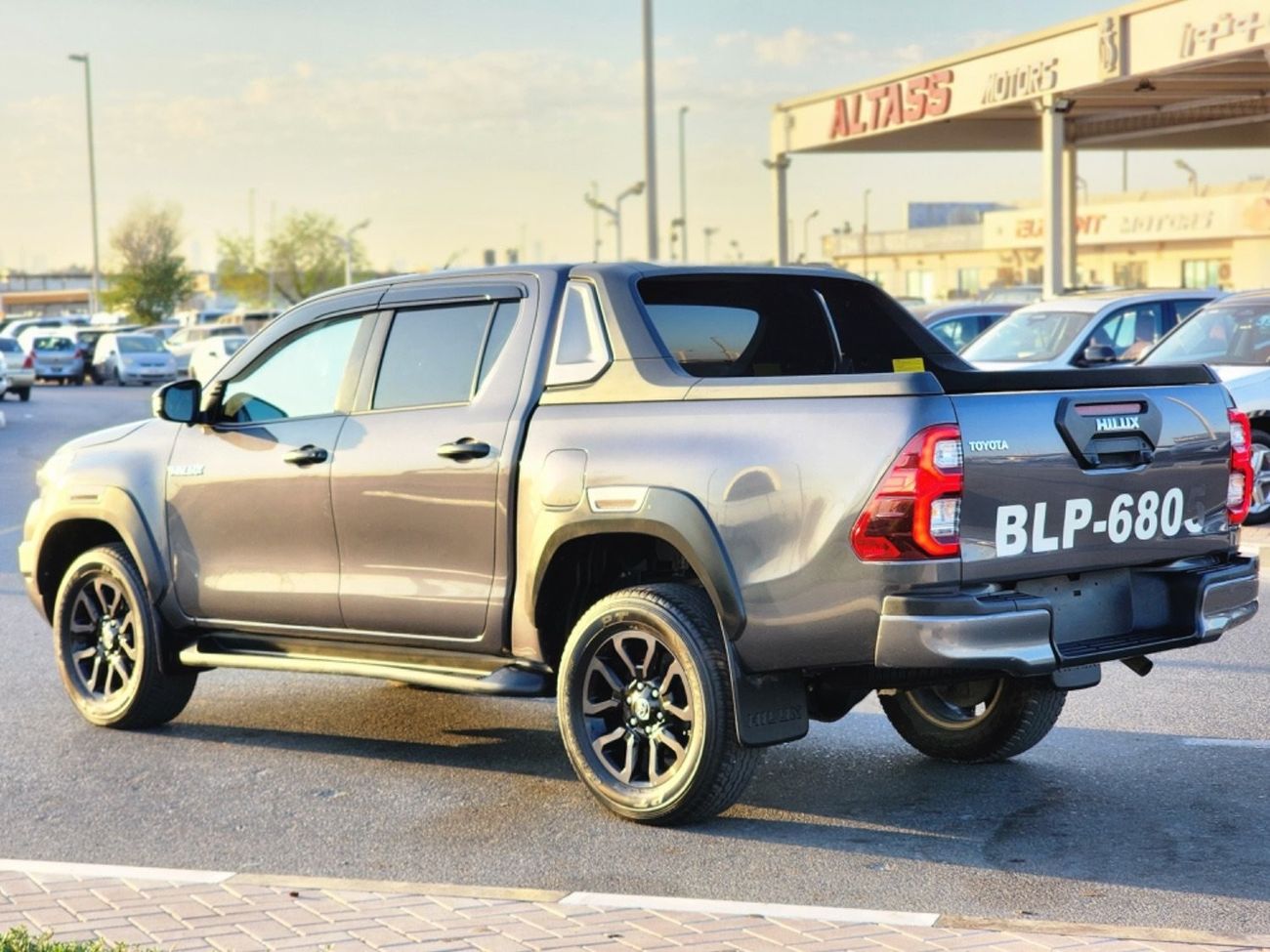 تويوتا هيلوكس ADV 2.8L Toyota Hilux Adventure D-CAB