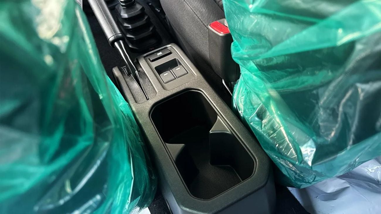 سوزوكي جيمني Suzuki Jimny 1.5L GL 5MT 4WD 5Dr 2026 • Petrol • Manual