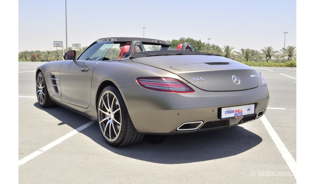 Mercedes-Benz SLS AMG