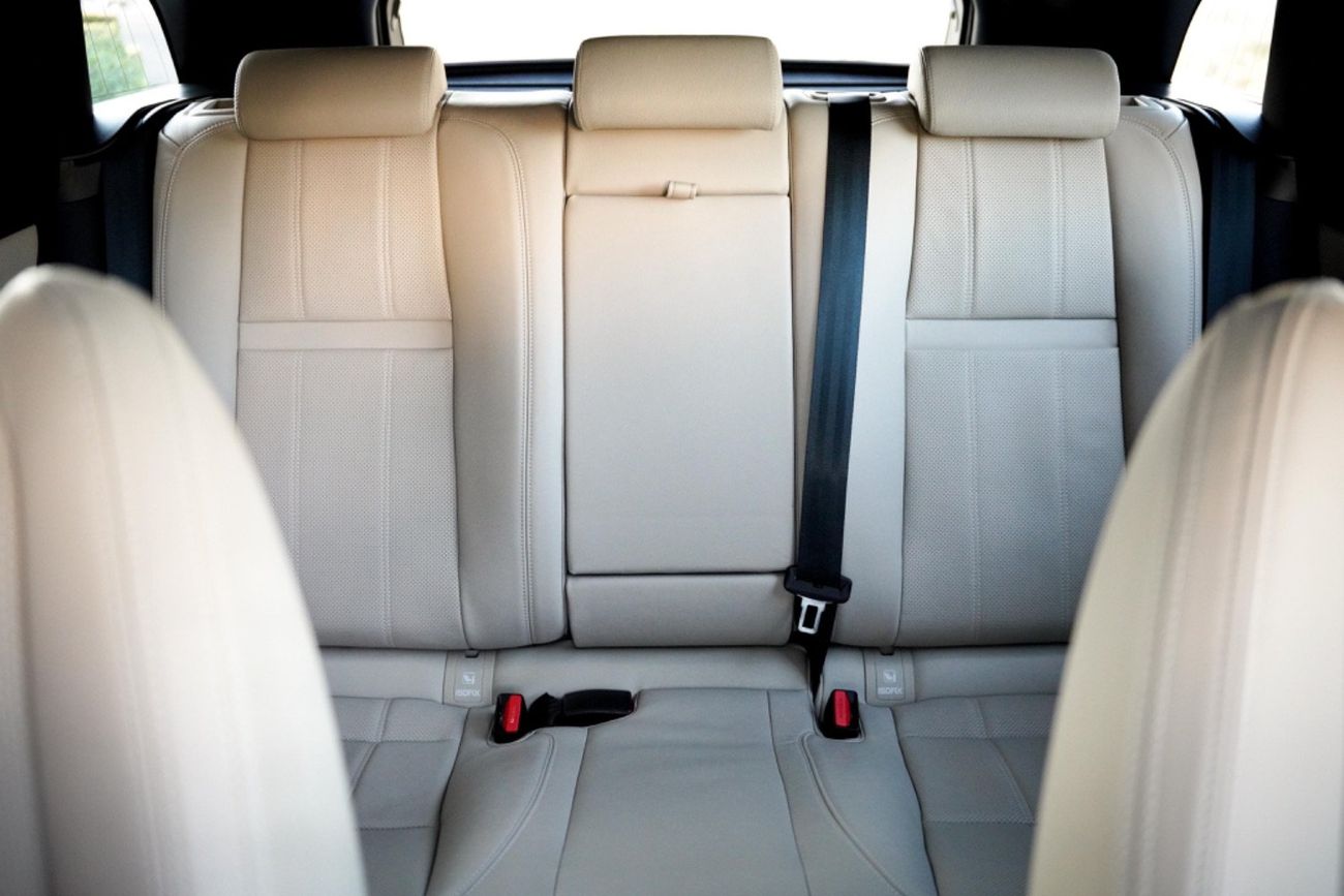 لاند روفر رينج روفر فيلار P250 R-Dynamic SE 2.0L