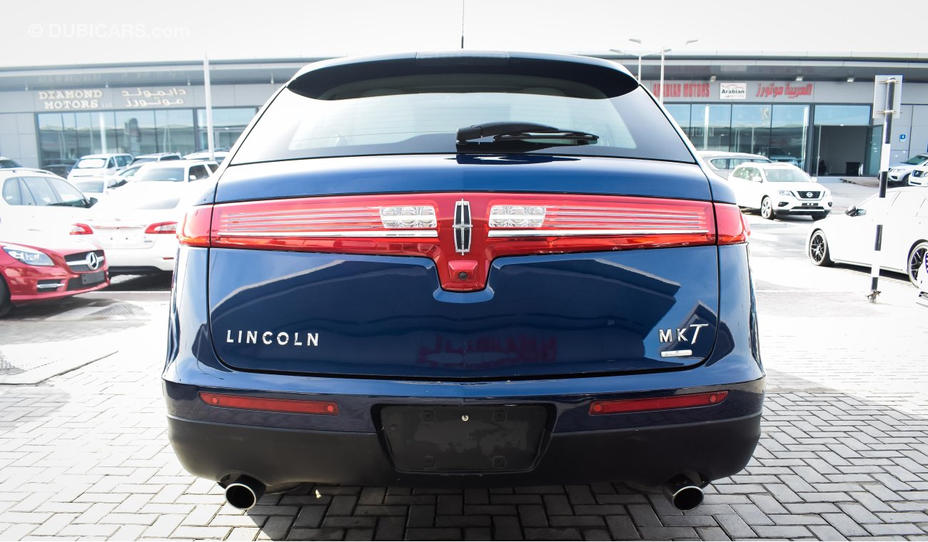 Lincoln MKT