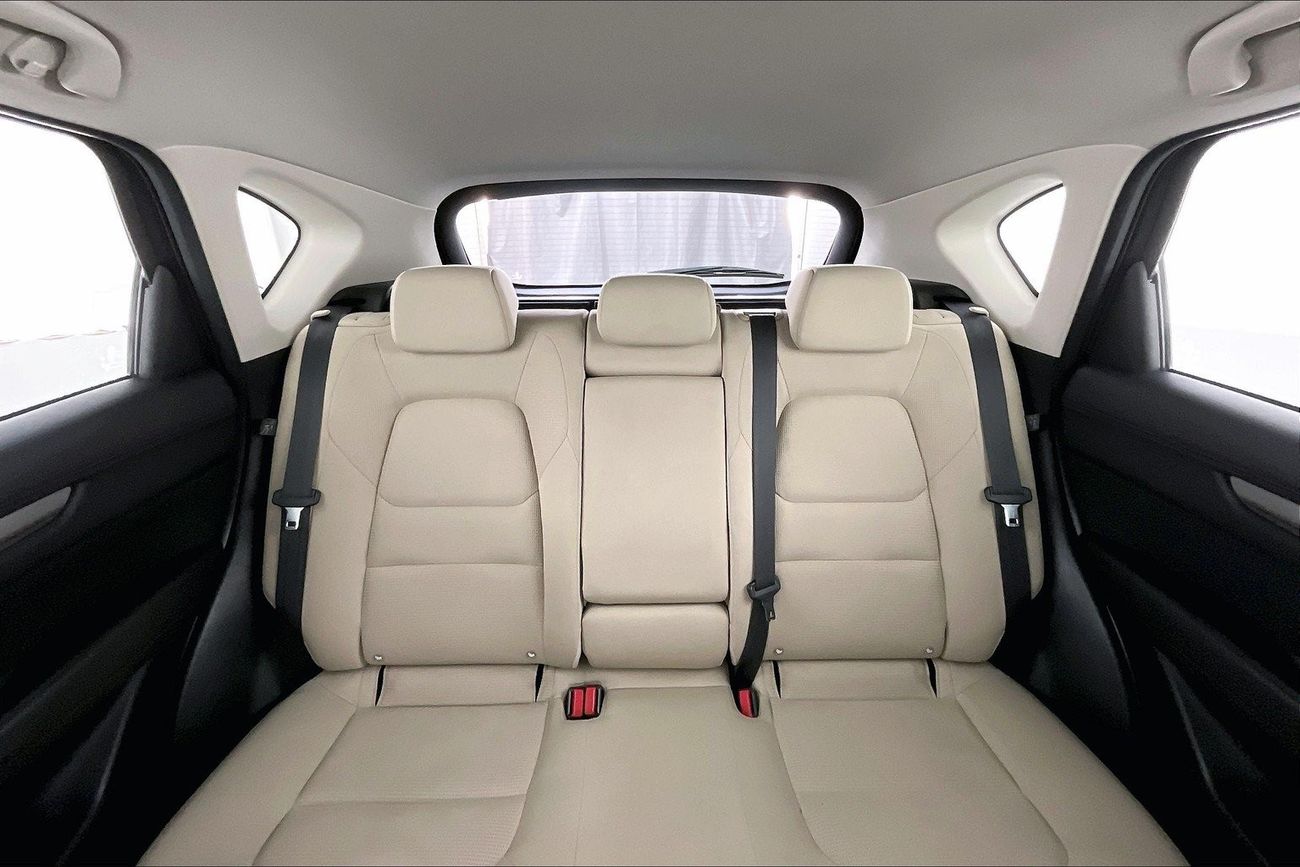 Mercedes-Benz C 200 AMG Package | 1 year free warranty | 0 Down Payment