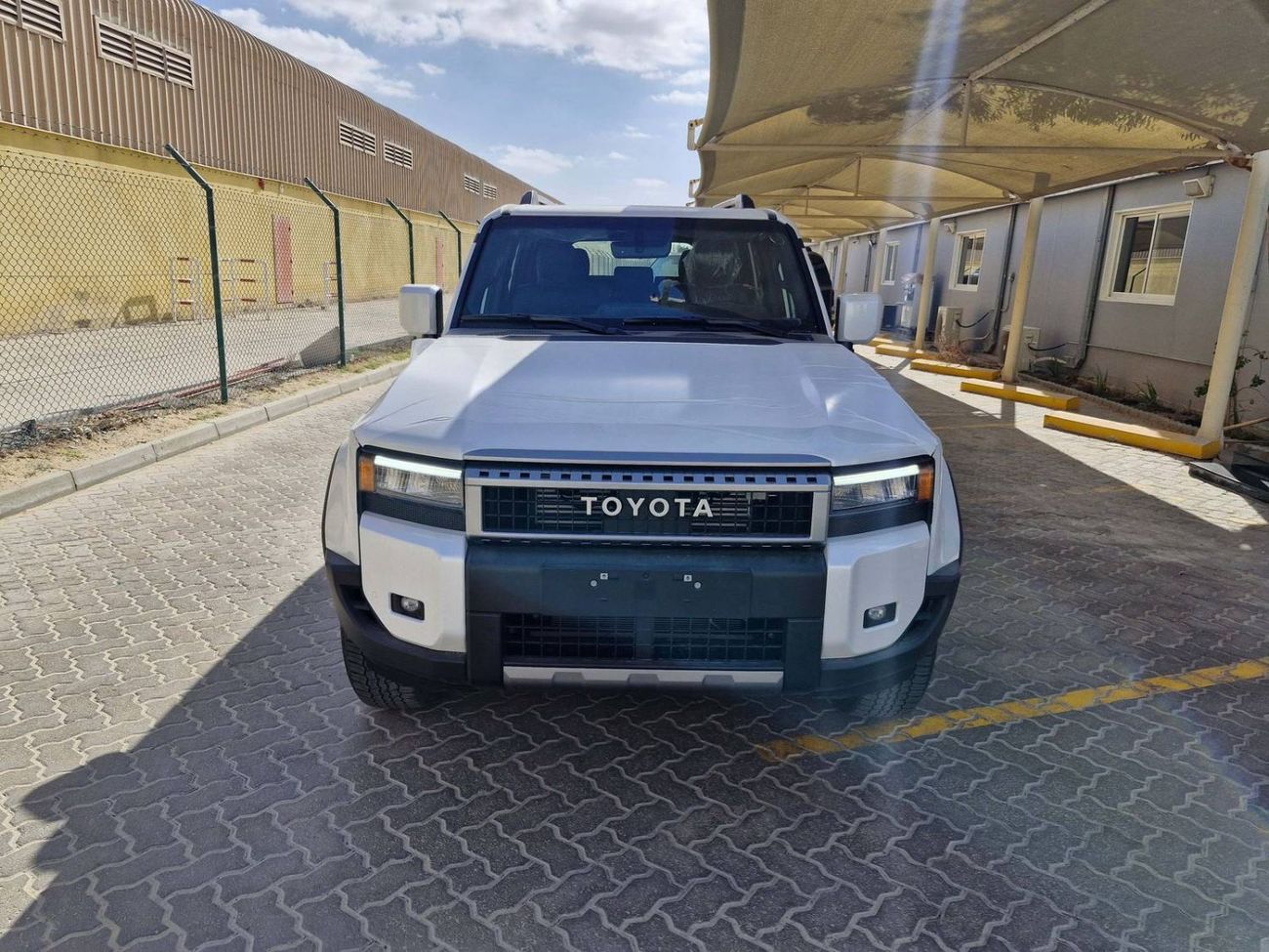 Toyota Prado 2025 TOYOTA PRADO 2.4L SR PETROL AT ALL ROUNDER (O) BRAND NEW 0KM