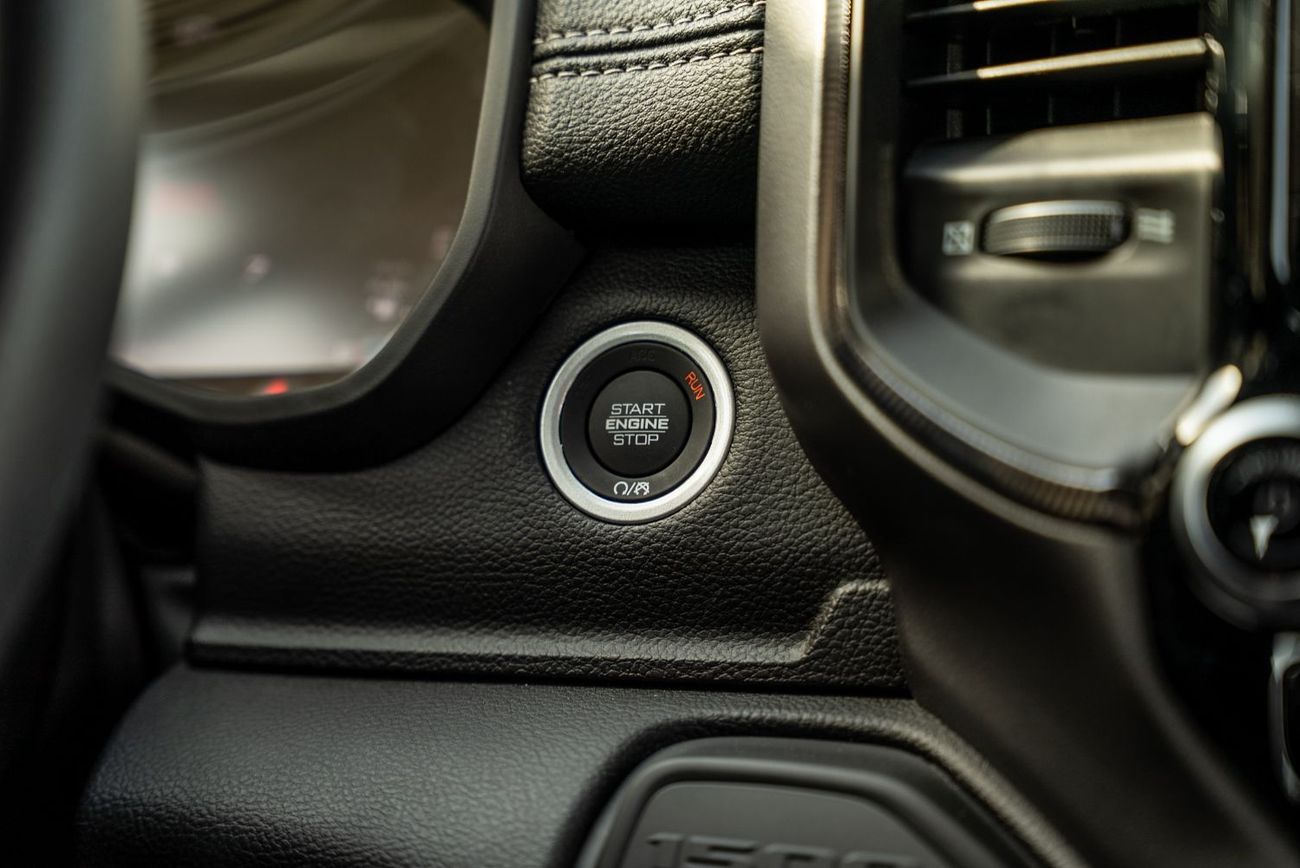 RAM 1500 Rebel 5.7L Crew Cab Utility (5 Seater) Rebel GT 5.7L V8 2024 GCC Brand New