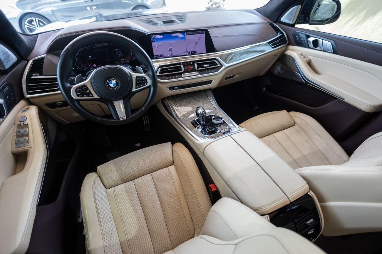 BMW X7 XDrive50i 4.4L