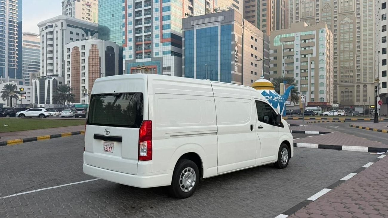 Toyota Hiace DLS - STD ROOF High Roof Super Long Wheelbase 2.8 Diesel Right Hand Drive