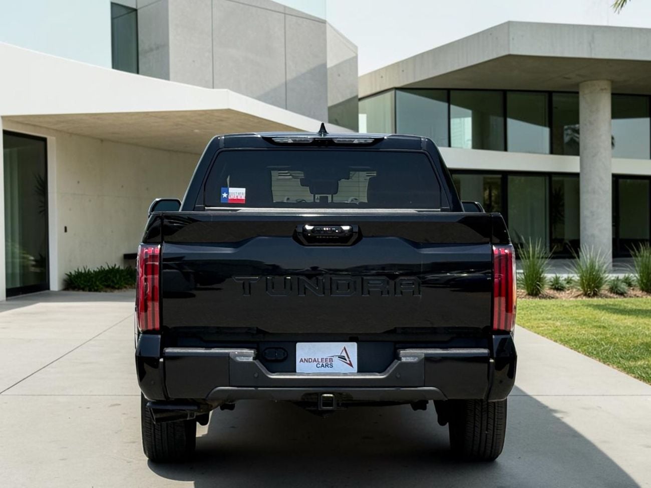 Toyota Tundra 550 KM ONLY | AED 3,980 P.M | 0% DOWN PAYMENT | TOYOTA TUNDRA PLATINUM CREWMAX