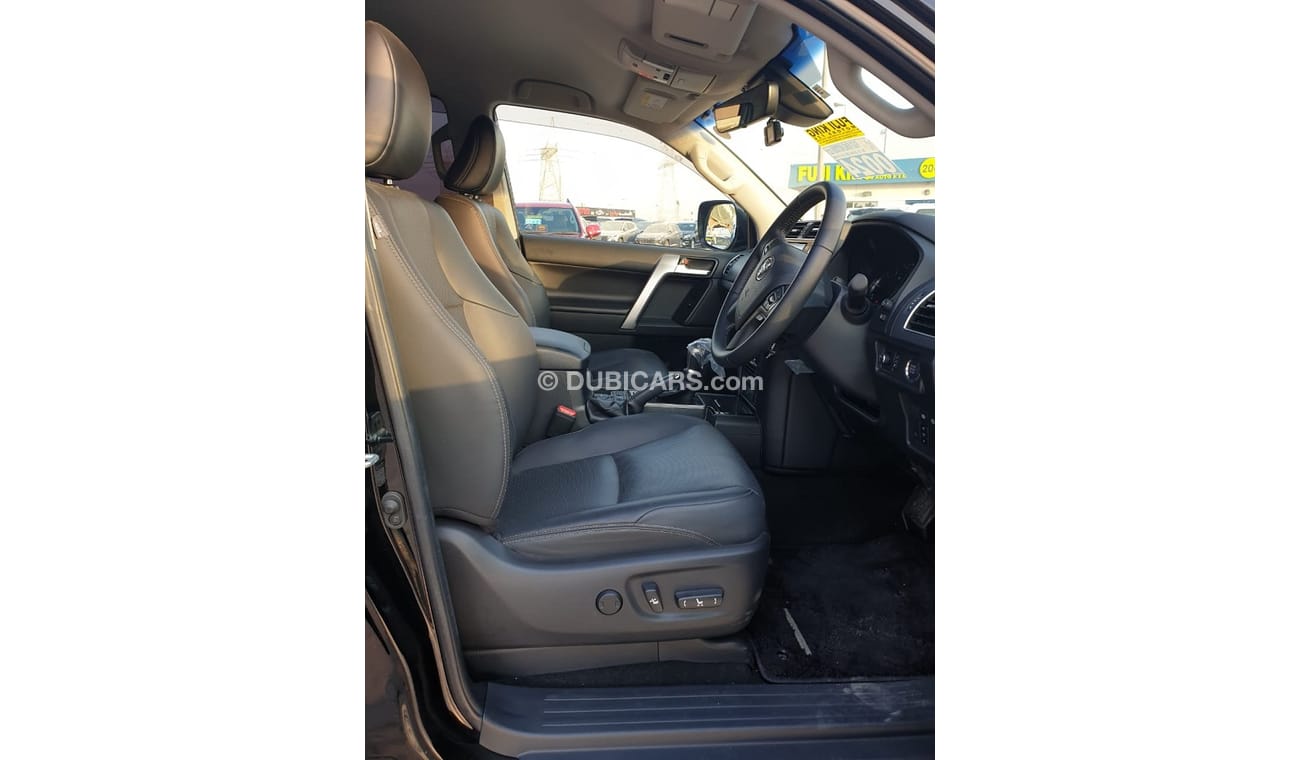 Toyota Prado 2.8 (DIESEL) - TXL - 4X4 - PUSH - (RHD)