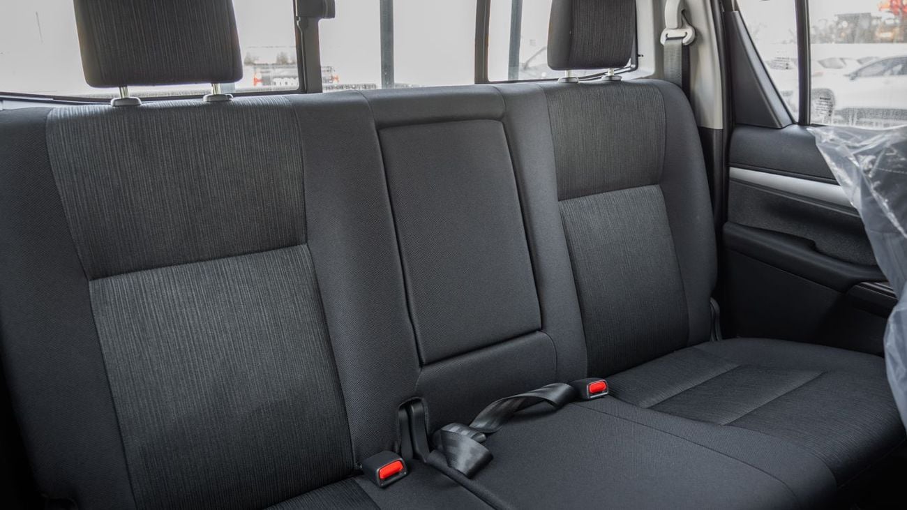 تويوتا هيلوكس TOYOTA HILUX 2.7 AT HIGH -2026YM