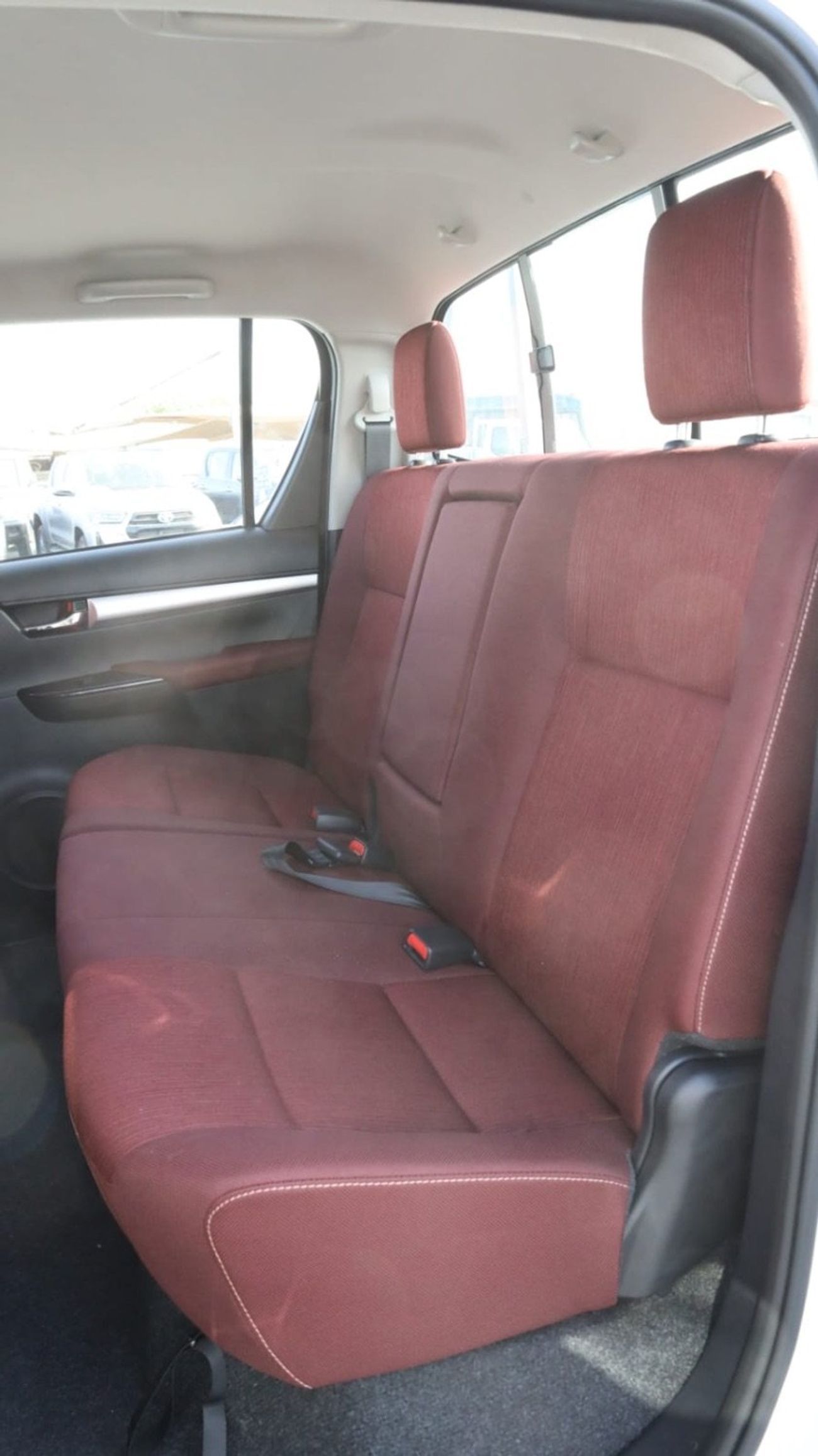 Toyota Hilux Toyota Hilux 2.7L AT D/C