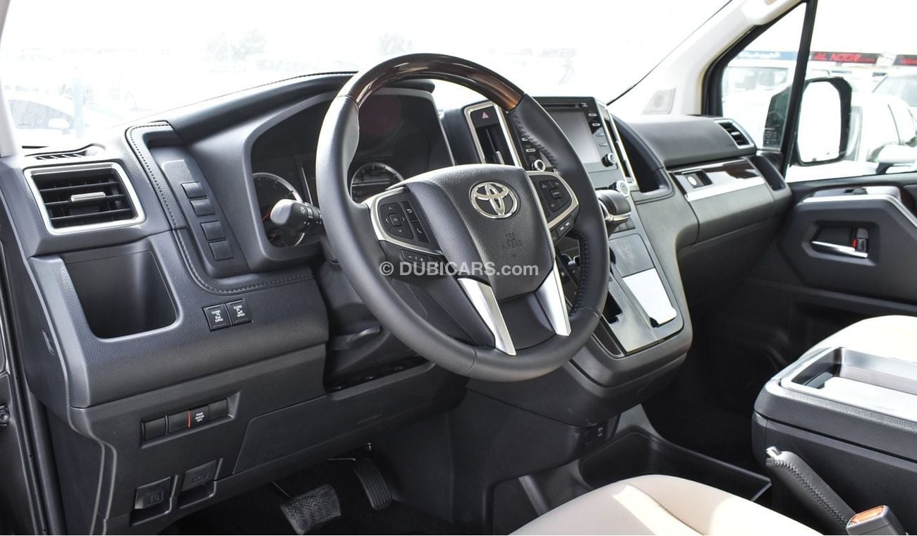 Toyota Granvia Premium  3.5L