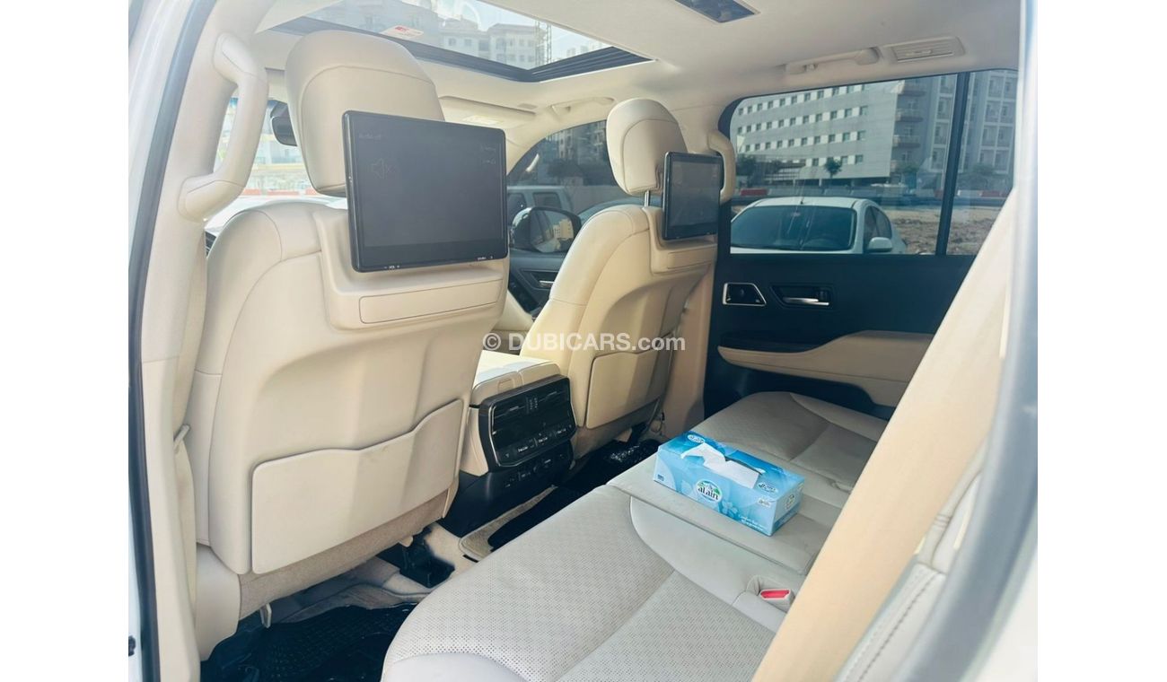 Toyota Land Cruiser VXR 4.0L