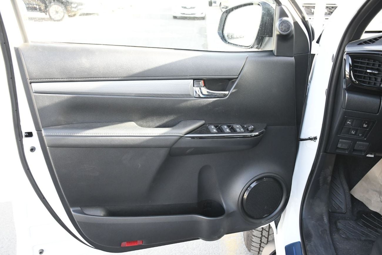 Toyota Hilux GR SPORT 2026 Toyota Hilux 4.0L Petrol GR Sport (Ready Stock)