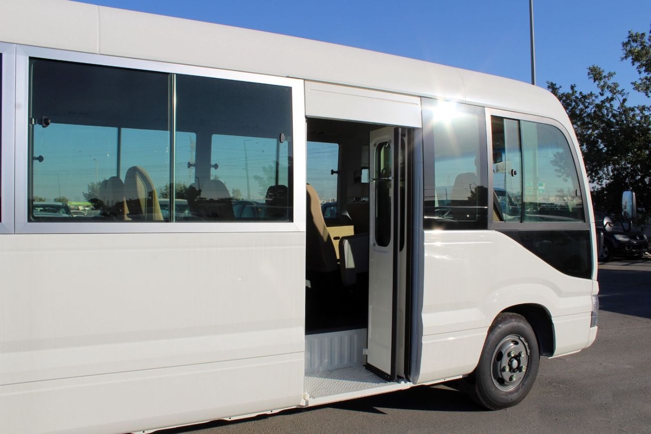 Toyota Coaster 2025 Toyota Coaster High-Roof 30-Seater 4.2L 6-Cyl Diesel M/T RWD Export Only