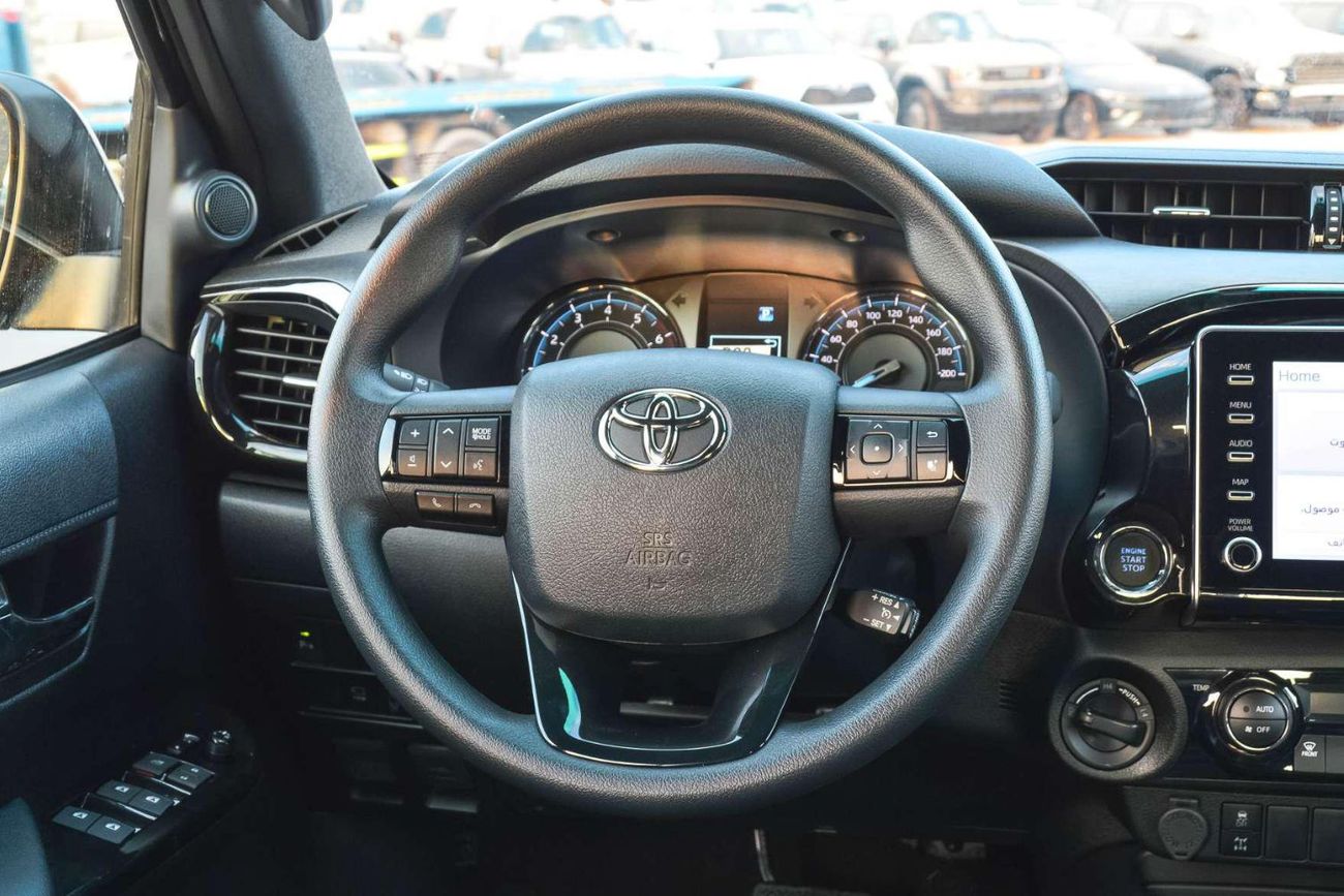 Toyota Hilux TOYOTA HILUX ADVENTURE 4.0L V6 4WD PICKUP 2025