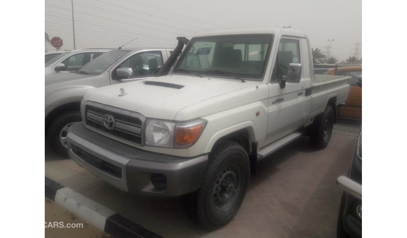 Toyota Land Cruiser Pick Up