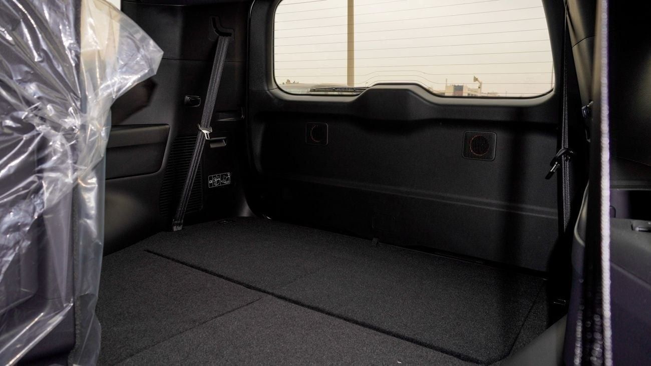 Toyota Land Cruiser GXR 3.5L Twin Turbo Full Option V6