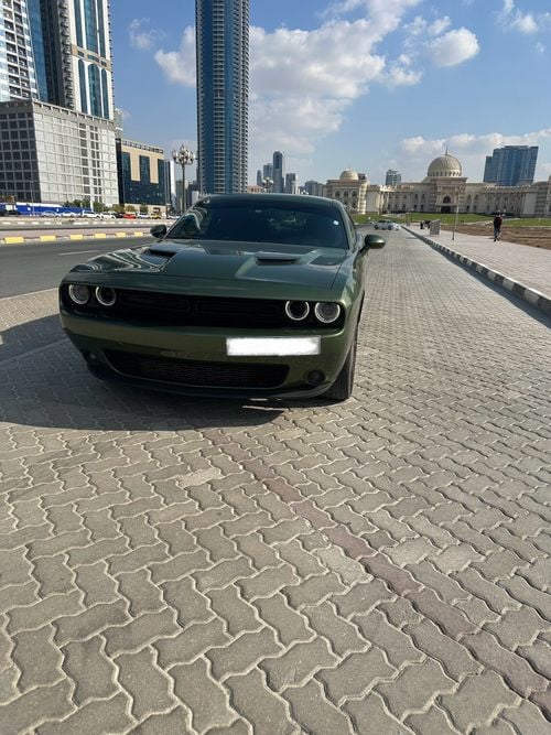 Dodge Challenger