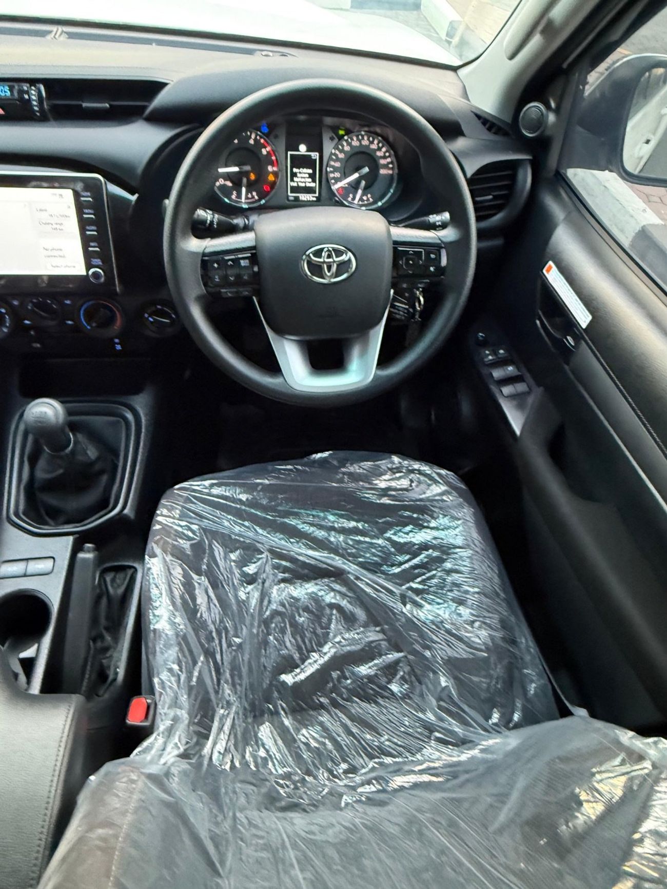 Toyota Hilux SR5 Right Hand Drive