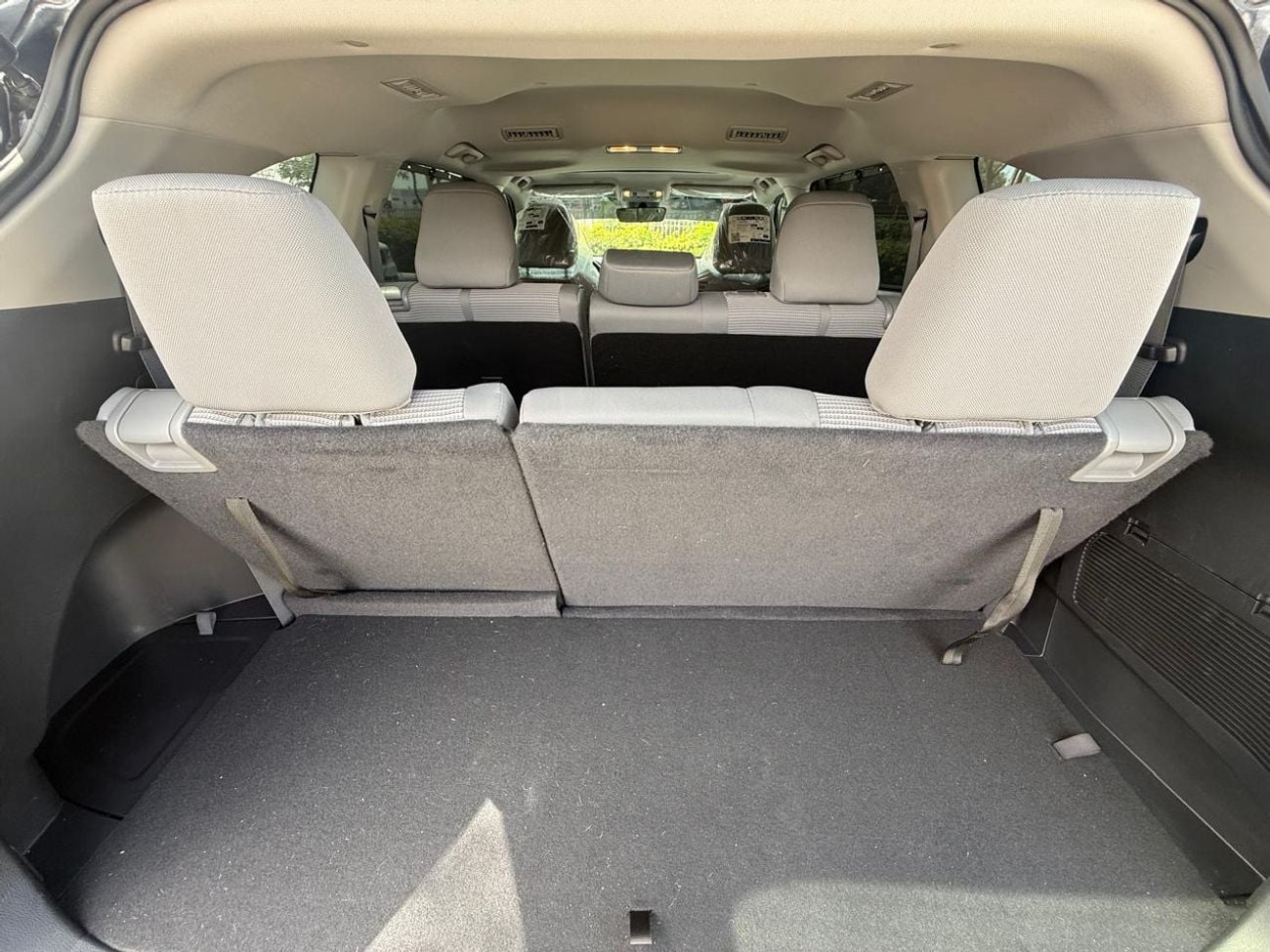 تويوتا هايلاندر 2.5L Hybrid GXR (AWD)