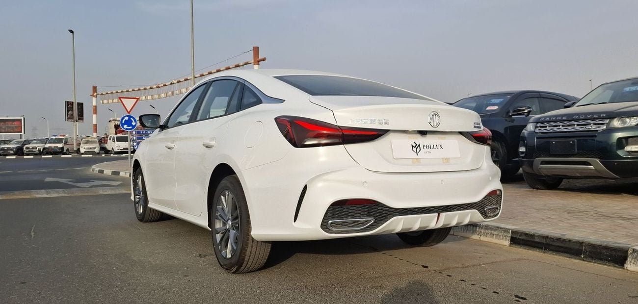 MG 5 mg m5 2024 luxury 1.5 129 hp