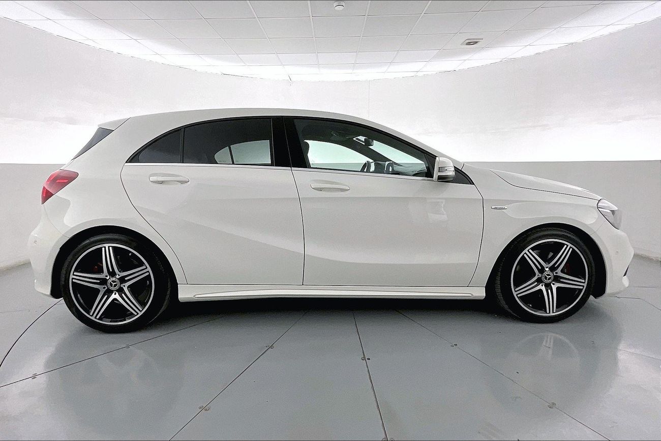 Mercedes-Benz A 250 Sport AMG (W176) | 1 year free warranty | 0 Down Payment