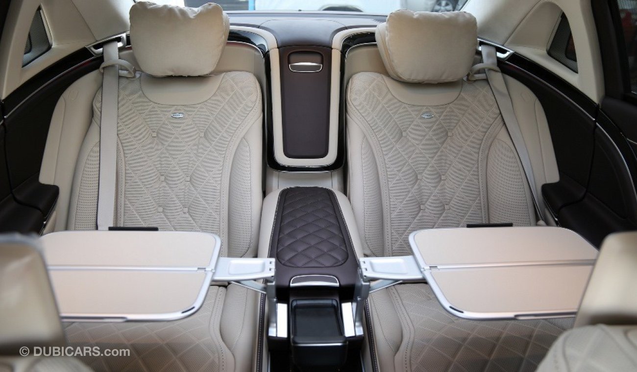 Mercedes-Benz S 560 Maybach