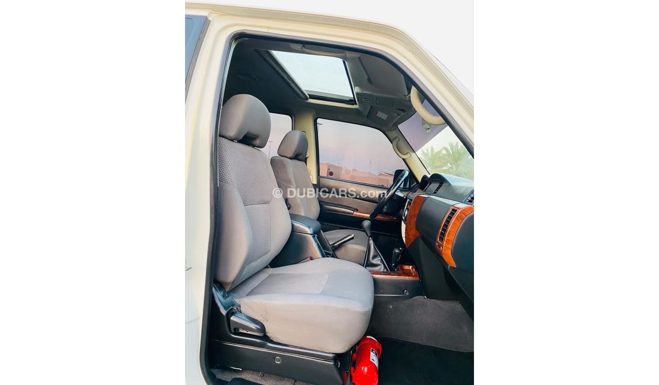 نيسان باترول سفاري نيسان باترول سفارى 2014 خليجي فل ابشن بحاله ممتازه بدون حوادث صبغ وكالة