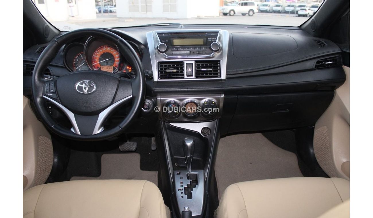 تويوتا يارس تويوتا يارس 2015 خليجي رقم 1 فل أوبشن بحالة ممتازة بدون حوادث نظيفه جدا من الداخل والخارج