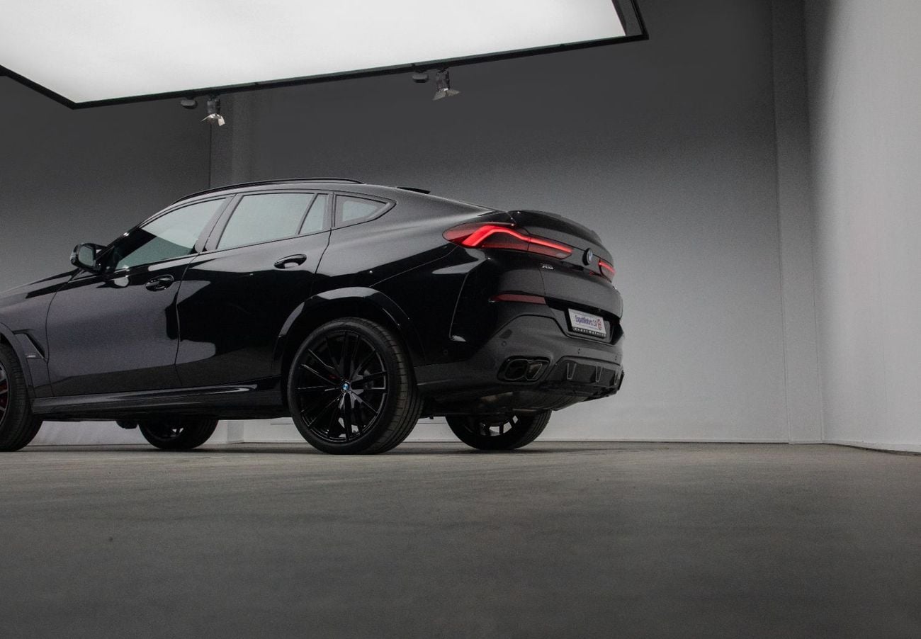 بي أم دبليو X6 M60i LUXURY