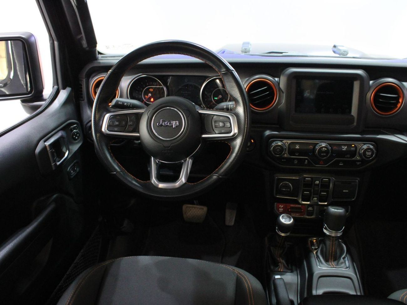 Jeep Gladiator Mojave Edition (Sand Runner)