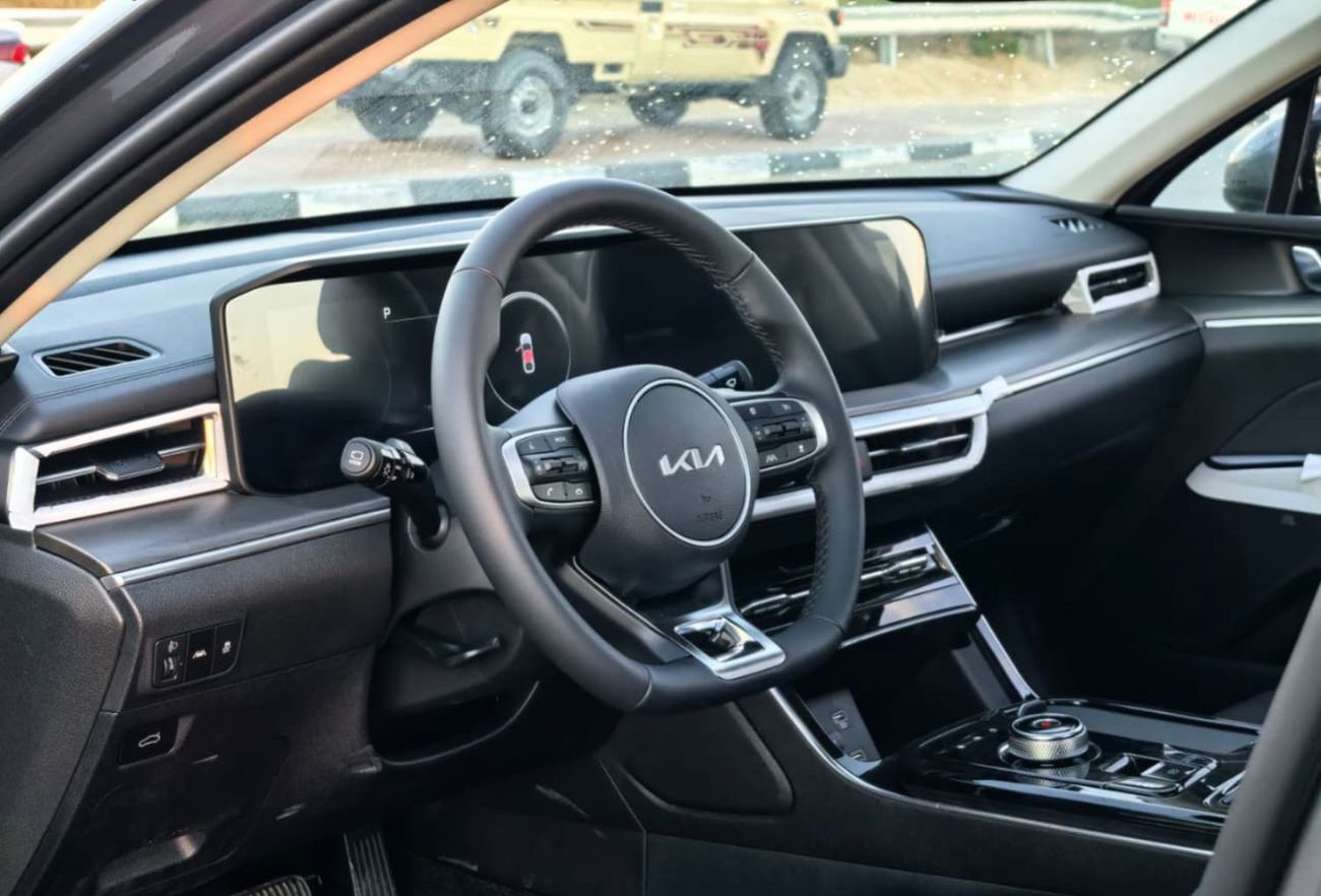 Kia K5 KIA K5 1.5L PREMIUM OPTION , JBL SPEAKERS