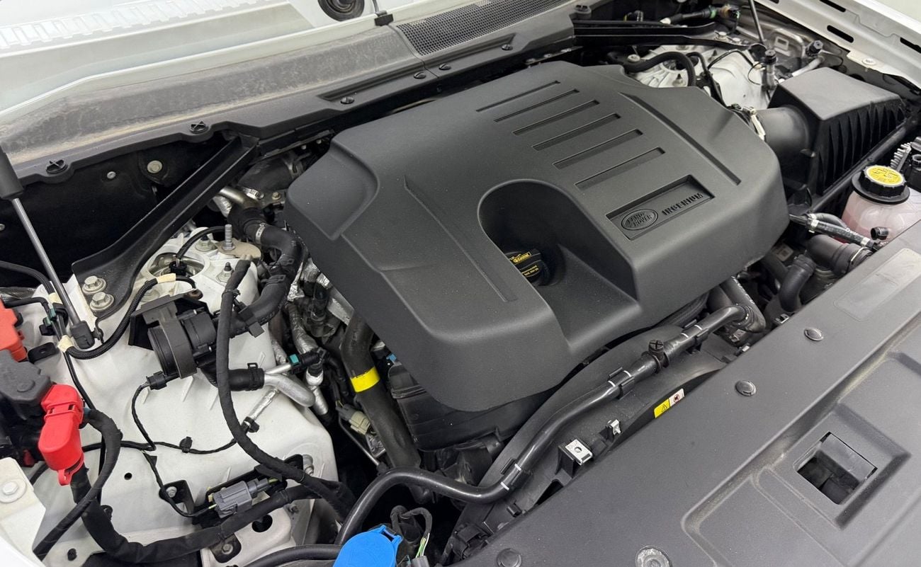 Land Rover Defender P400 110 HSE 3.0L (5 Seater)